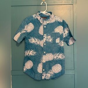 Brooklyn Cloth. Blue Pineapple Print Boys Shirt Size 10 100% Cotton
